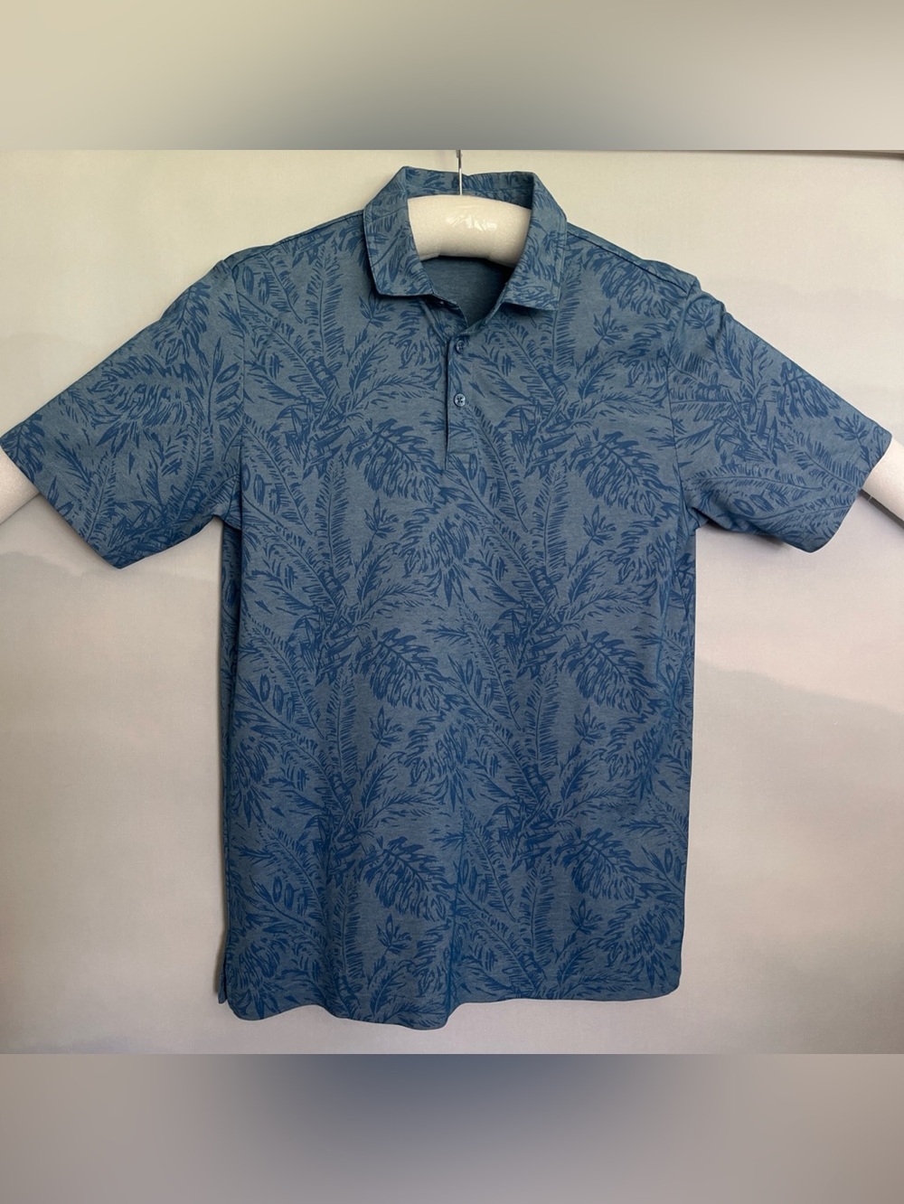 Travis Mathew Blue Botanical Polo Blue on Blue (L)